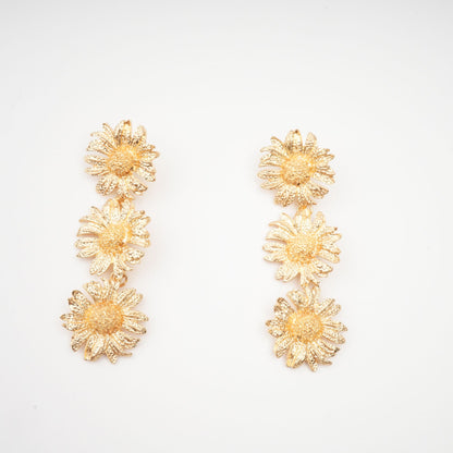 Eléonore sunflower dangle earrings