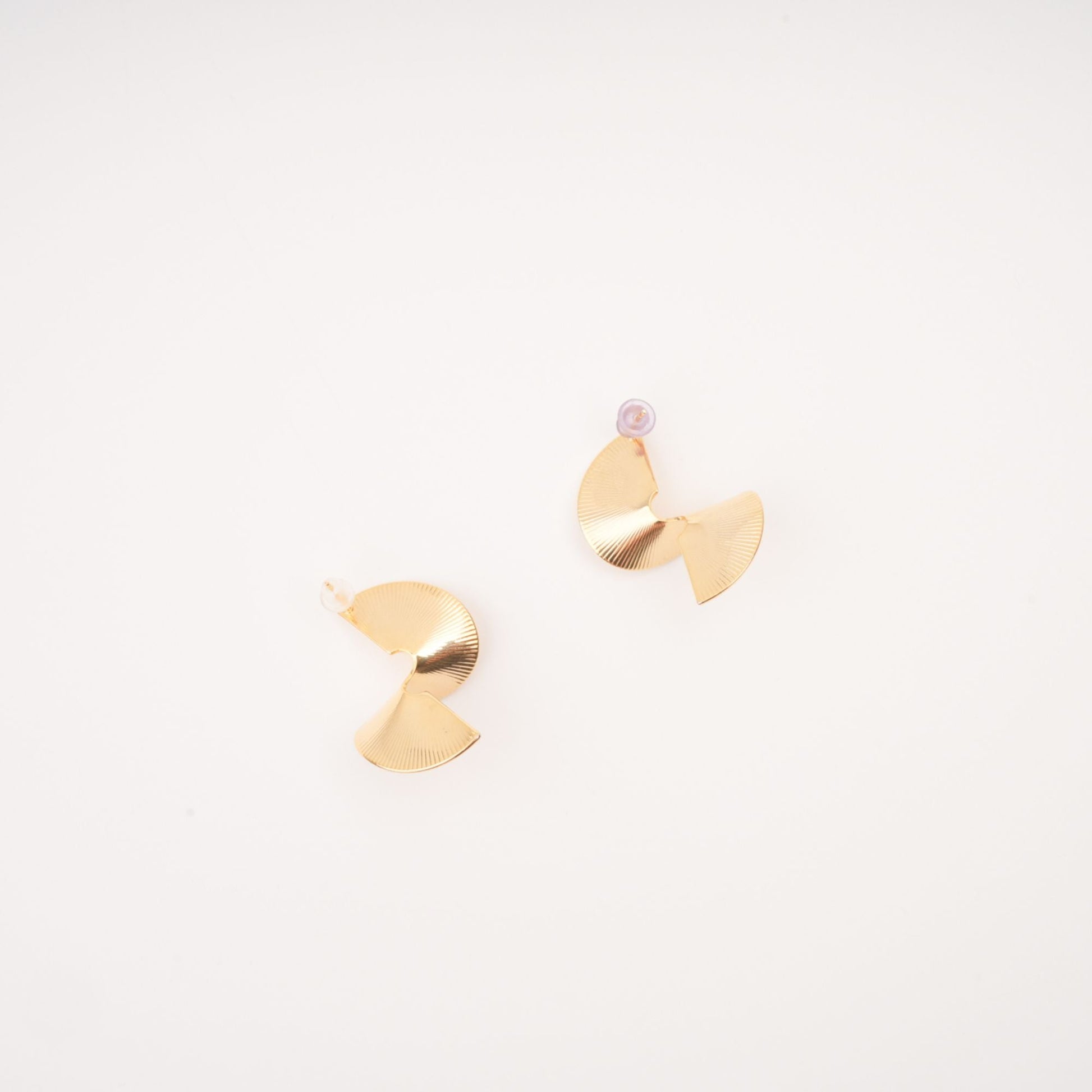 Mara gold-plated twisted earrings