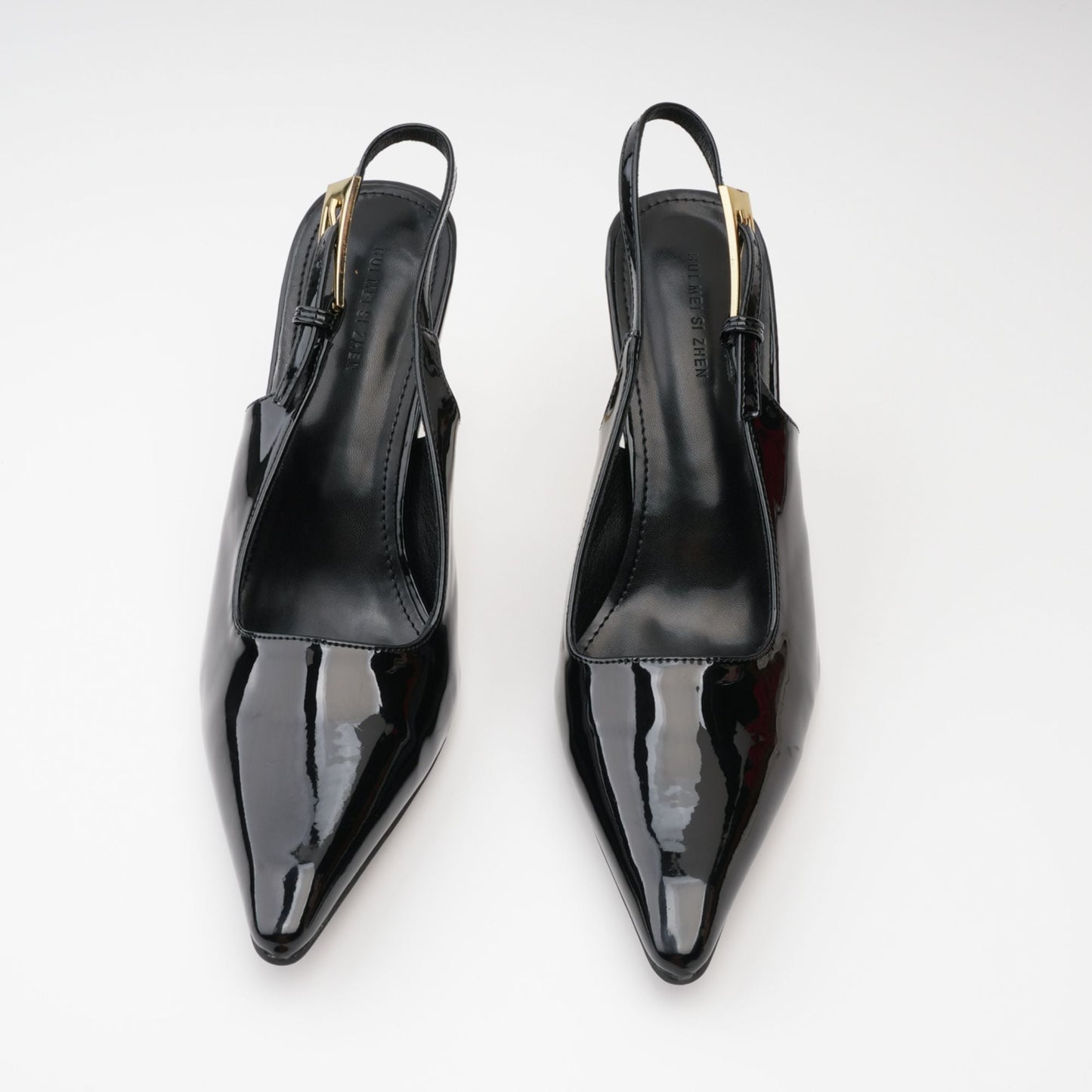 Éva black point-toe pumps