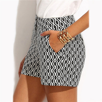 Boldessa® Making Stripe Short Pants